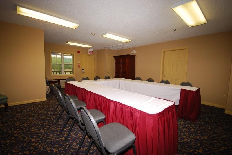 Newbury Inn Brookfield Экстерьер фото