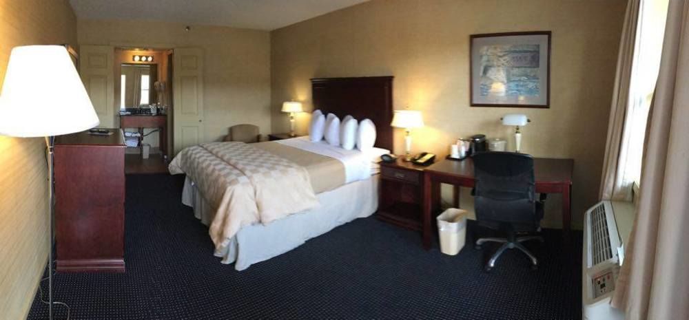 Newbury Inn Brookfield Экстерьер фото